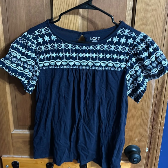 Loft - Picture 1 of 1